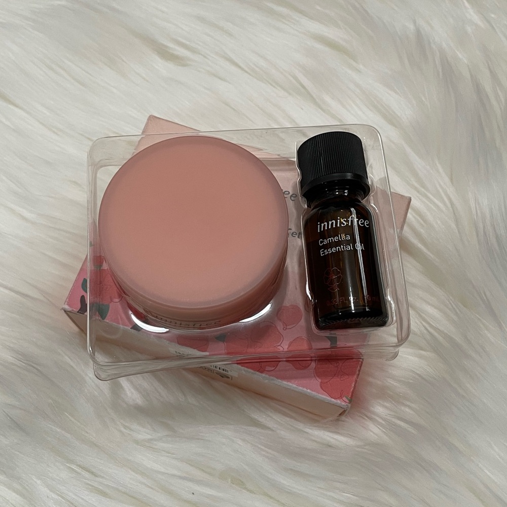Innisfree Camellia Moisturizing Duo Set